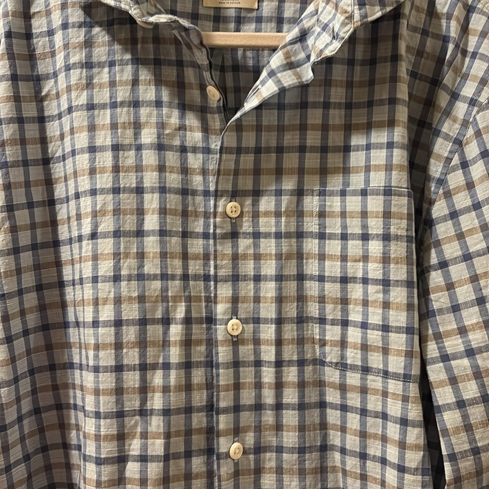 Johnnie -O Men's Blue Checkered Shirt - size medium - great condition - Picture 3 of 5